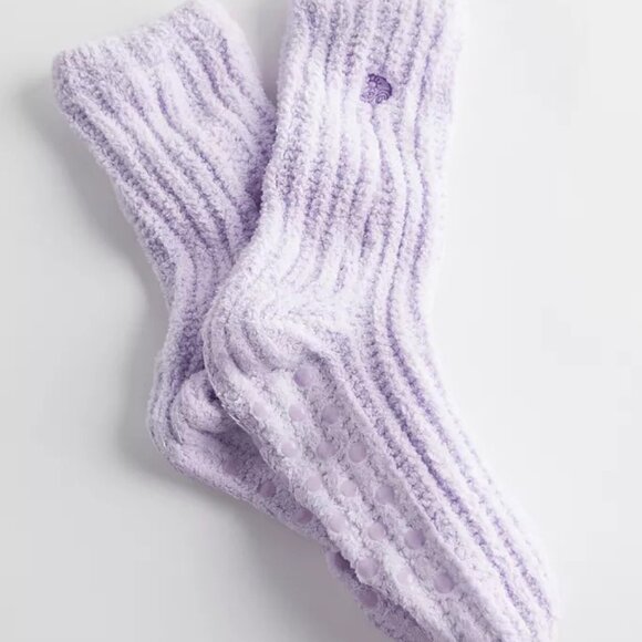 Earth Therapeutics Shea Butter Moisture Cozy Lavender Socks OSFM New - Picture 13 of 14